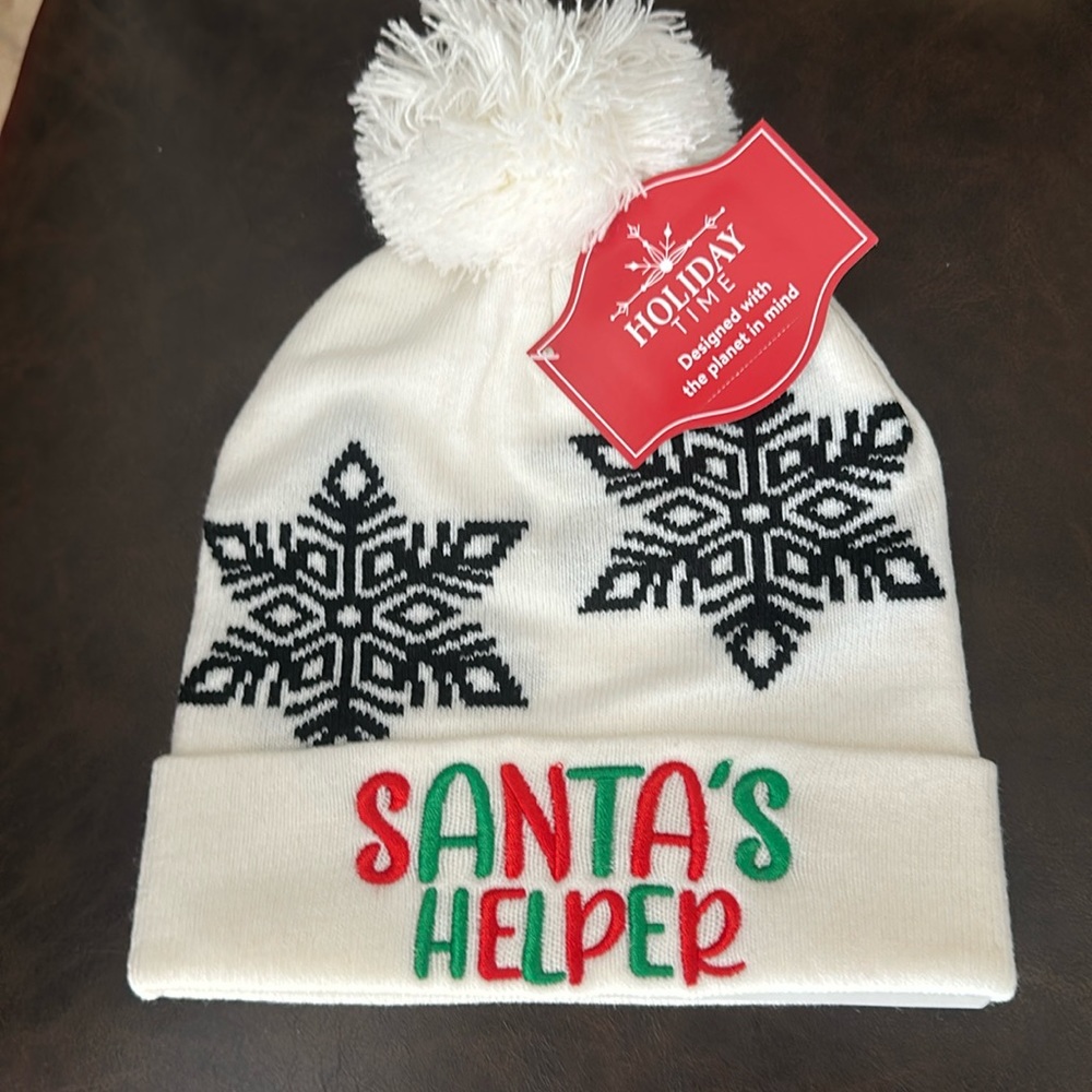 HOLIDAY TIME “SANTA’S HELPER” BEANIE HAT: NEW WITH TAGS